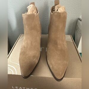 Portland Leather Goods Patina Western Bootie Dakota Taupe size 9 NWT